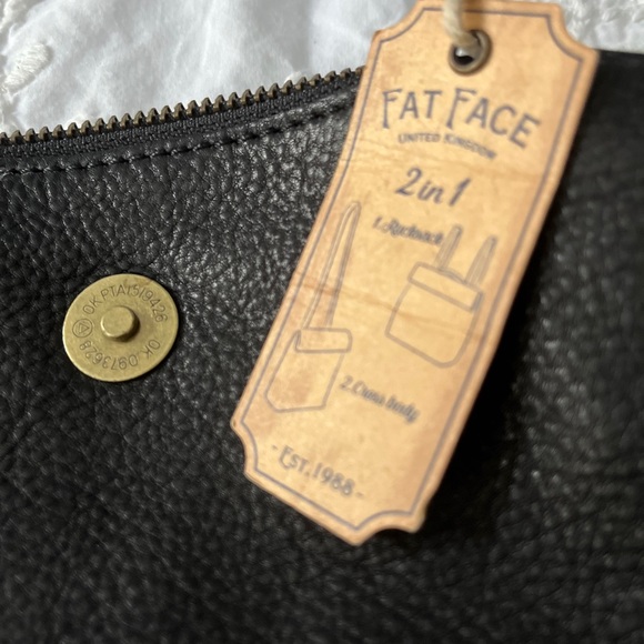 Fat Face Black Leather Bag  2 in 1 Rucksack/Cross Body Backpack - Picture 7 of 8